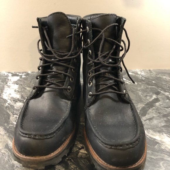 Roots Boots - Picture 3 of 8